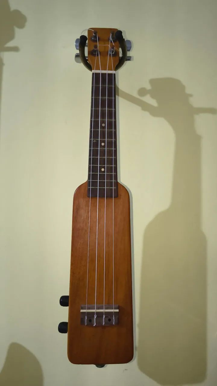 Ukulelê Elétrico