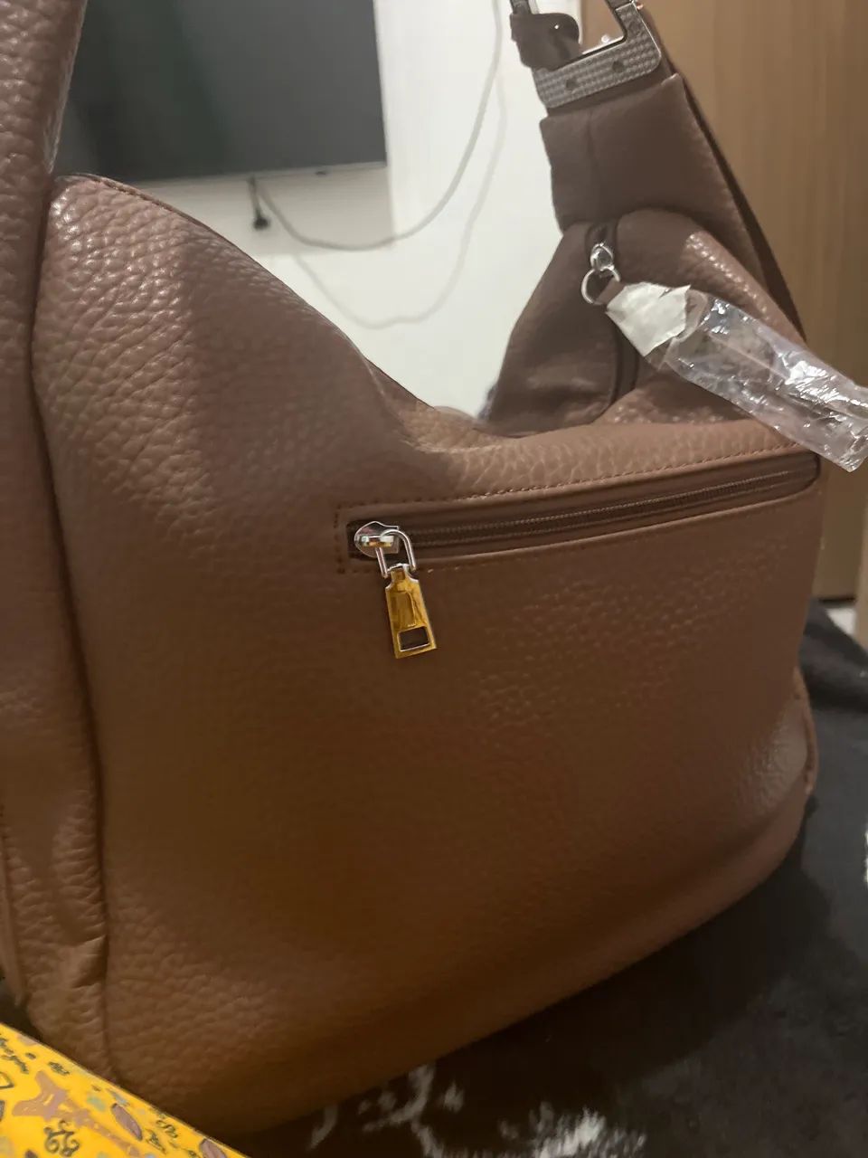 Bolsa de ombro slouchy marrom - Foto 3