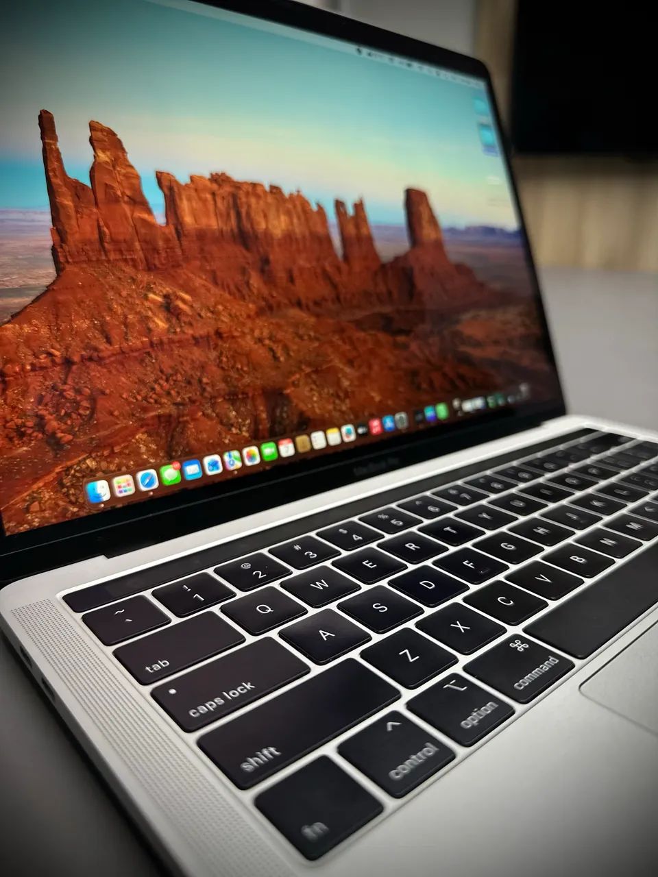 MacBook Pro  2019  - Foto 3