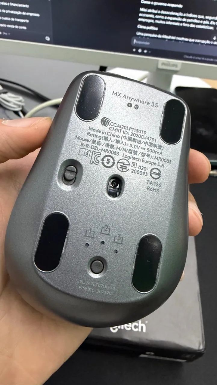 Logitech MX Anywhere 3S Grafite - Mouse Wireless Compacto - Envios OLX - Foto 2