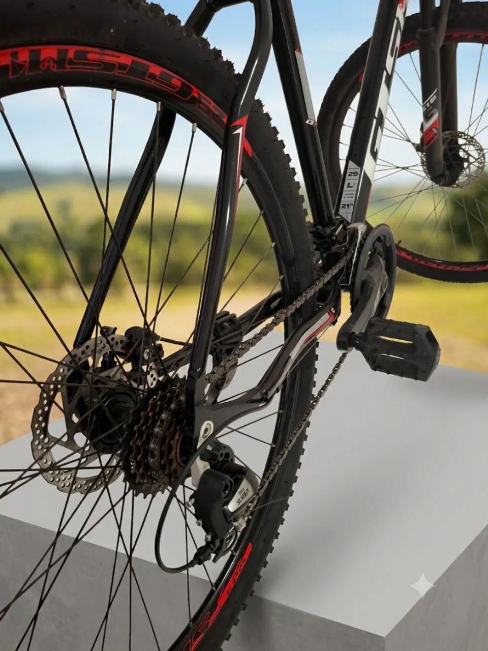 Bicicleta Mountain Bike GTSM1 (Aro 29) - Foto 2