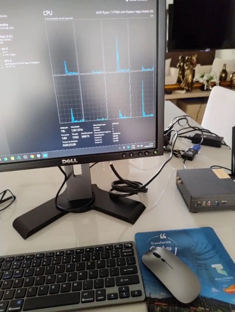 Mini PC AMD Ryzen 7 3750H with Radeon Vega Mobile GFX - Foto 5