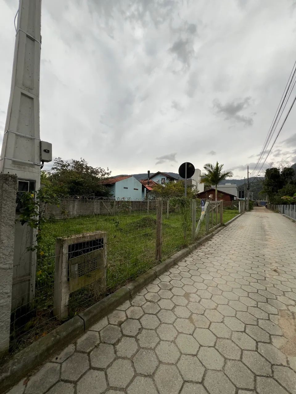 Terreninho em localização privilegiada, Ribeirão da ilha. - Foto 5