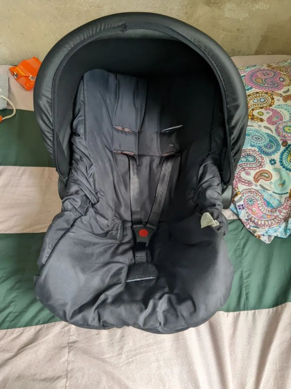 Cadeirinha , bebe conforto 