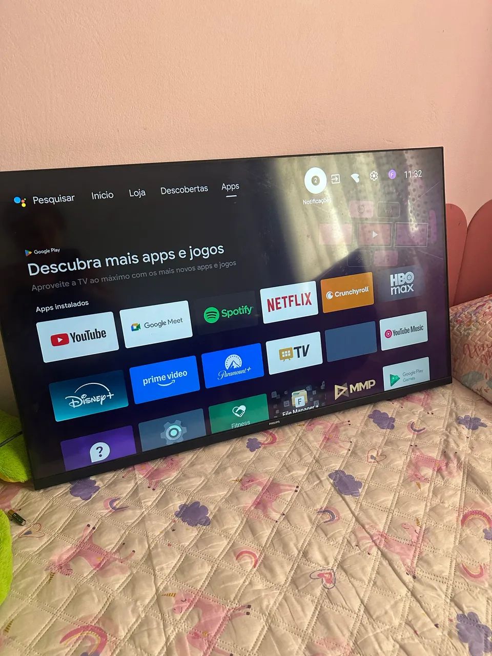 Tv smartv 43 semi novo Android comando voz - Foto 2