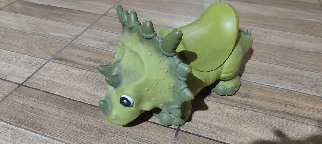 Andador dinossauro com rodinhas