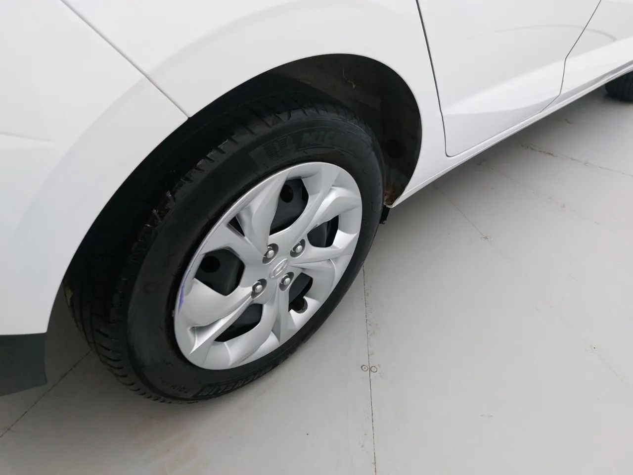 Hyundai HB20 Comfort 1.0 Flex 12V Mec., foto 14 de 18