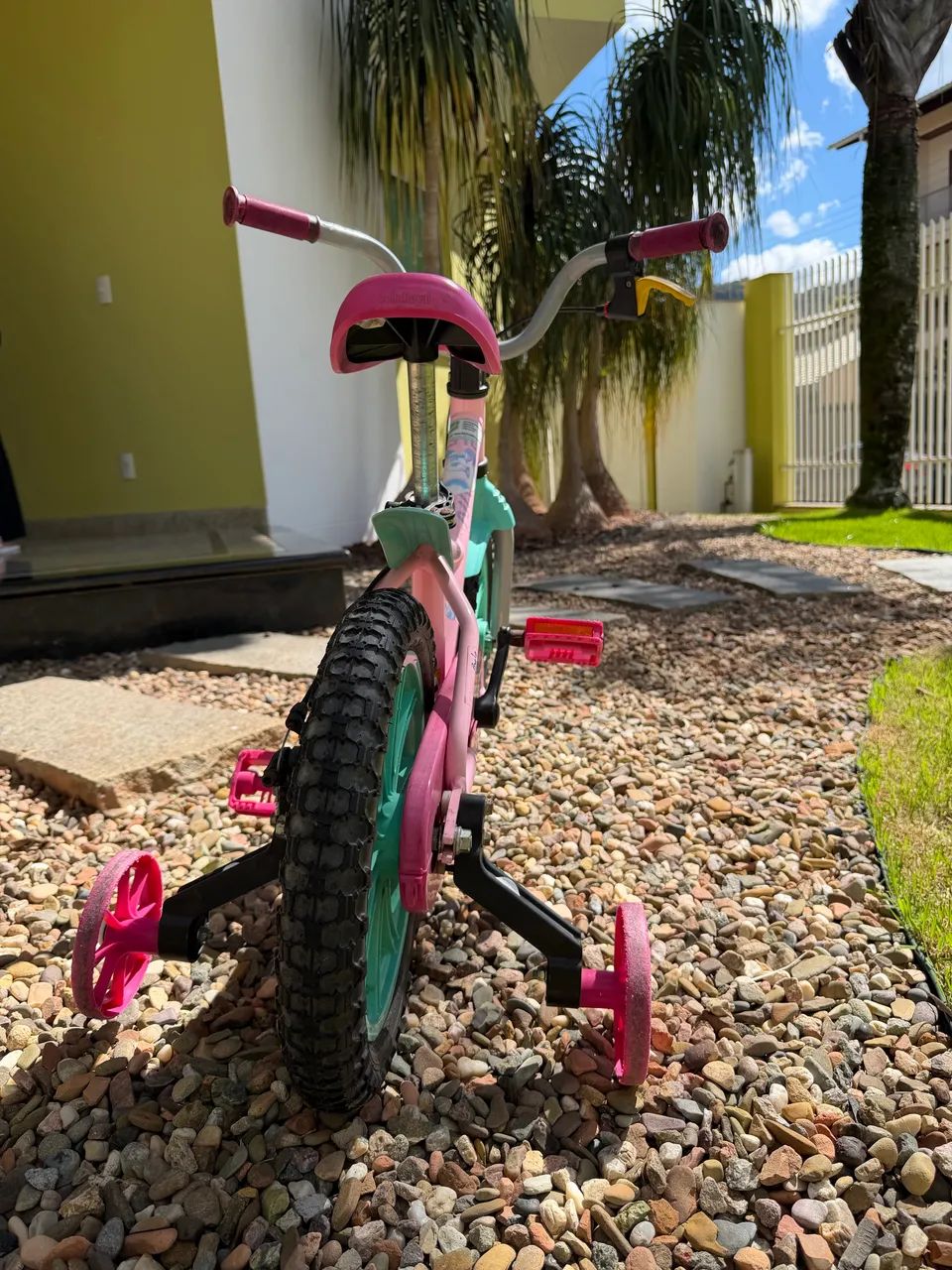 Bicicleta infantil aro 14 - Foto 5