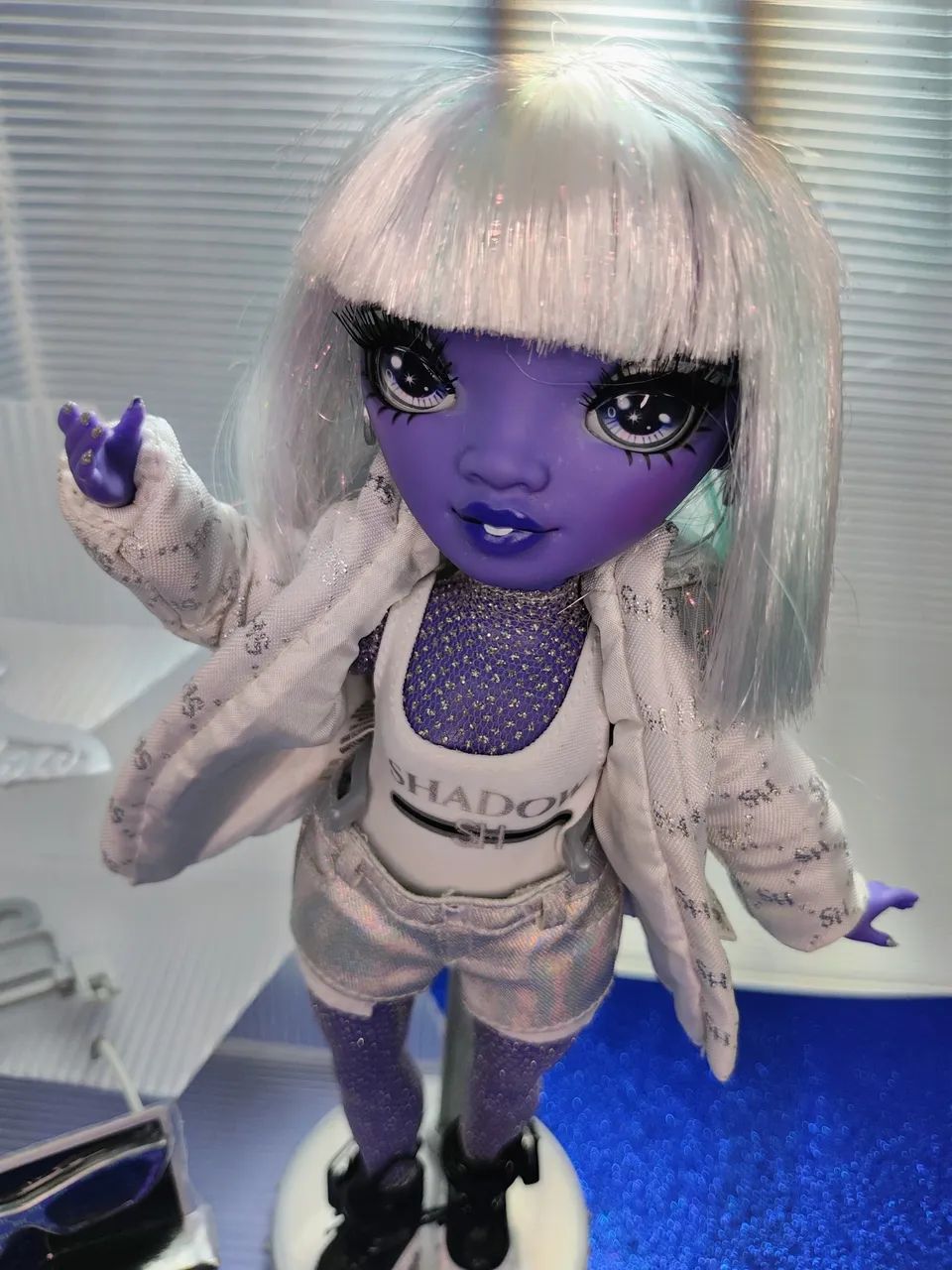 Boneca dia mante shadow high 