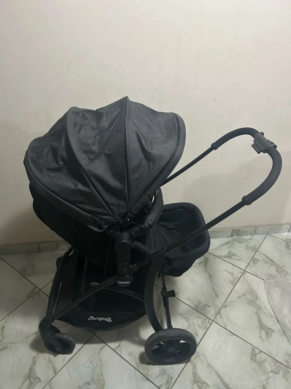 Carrinho de Bebê convert c/ bebê conforto - Foto 3