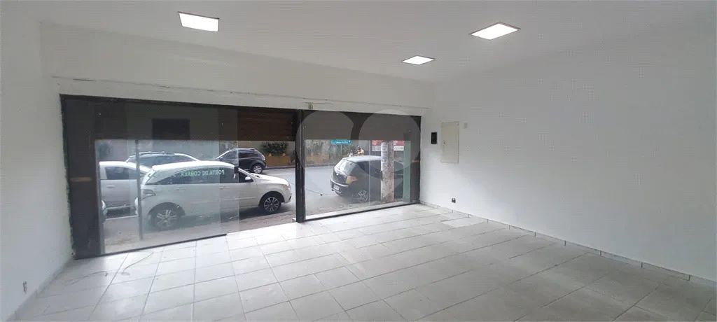Salão Comercial à venda ou para locação em Centro - RJ