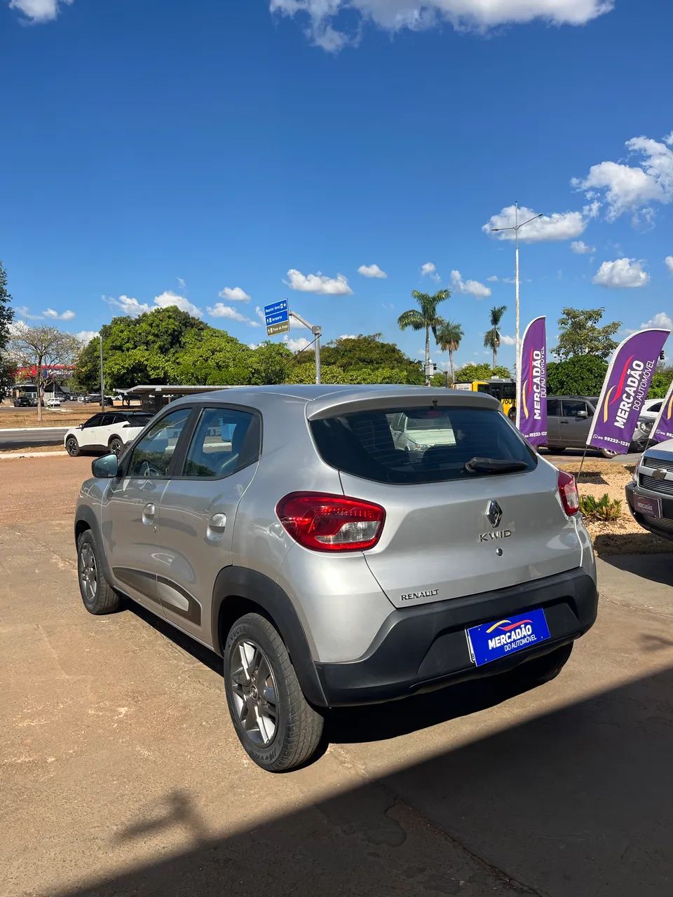 Renault Kwid Intense 1.0 Flex 12V 5P Mec. 2018 - Foto 2