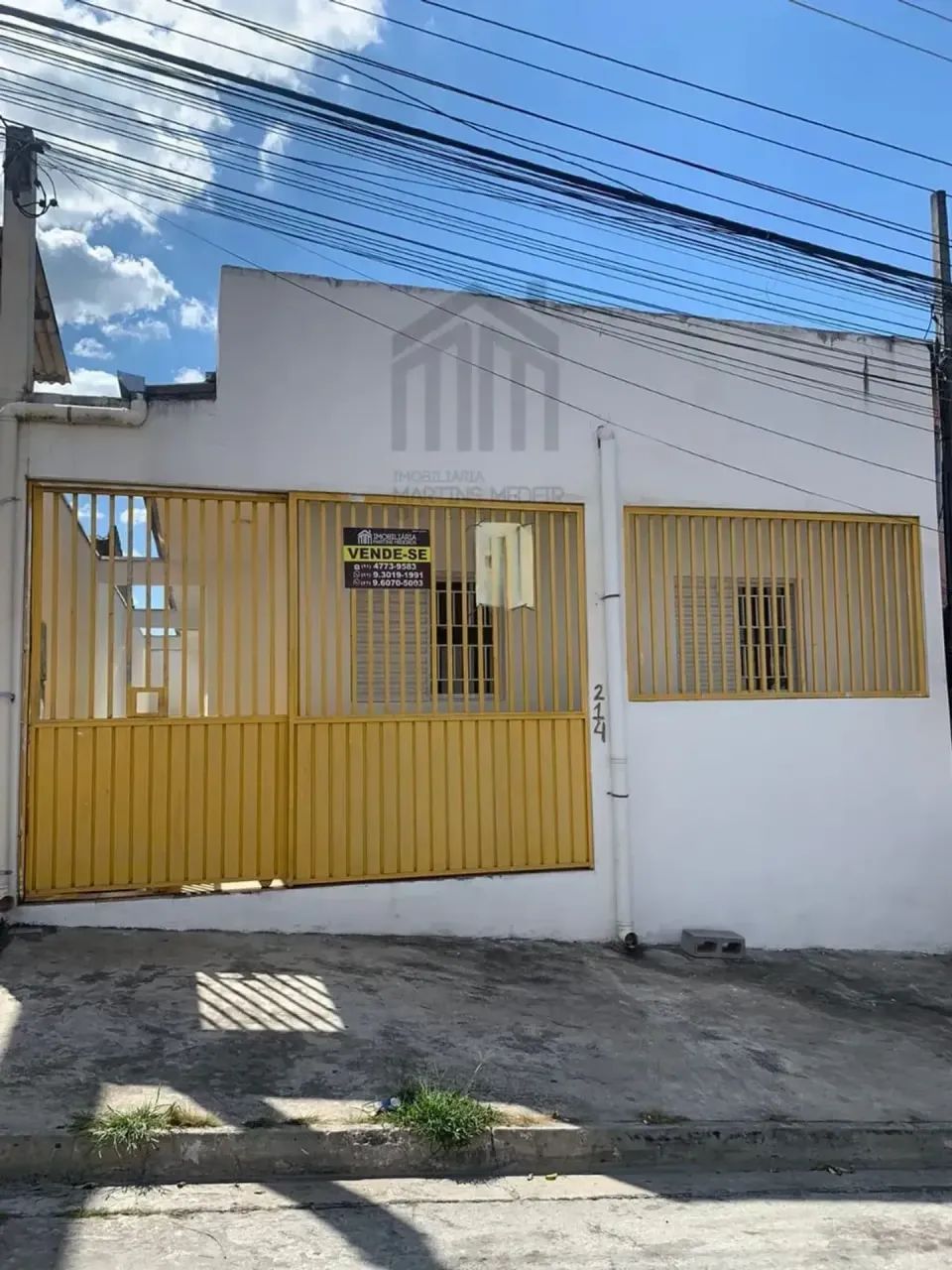 Casa com dois dormitórios em São João - Itapevi - SP