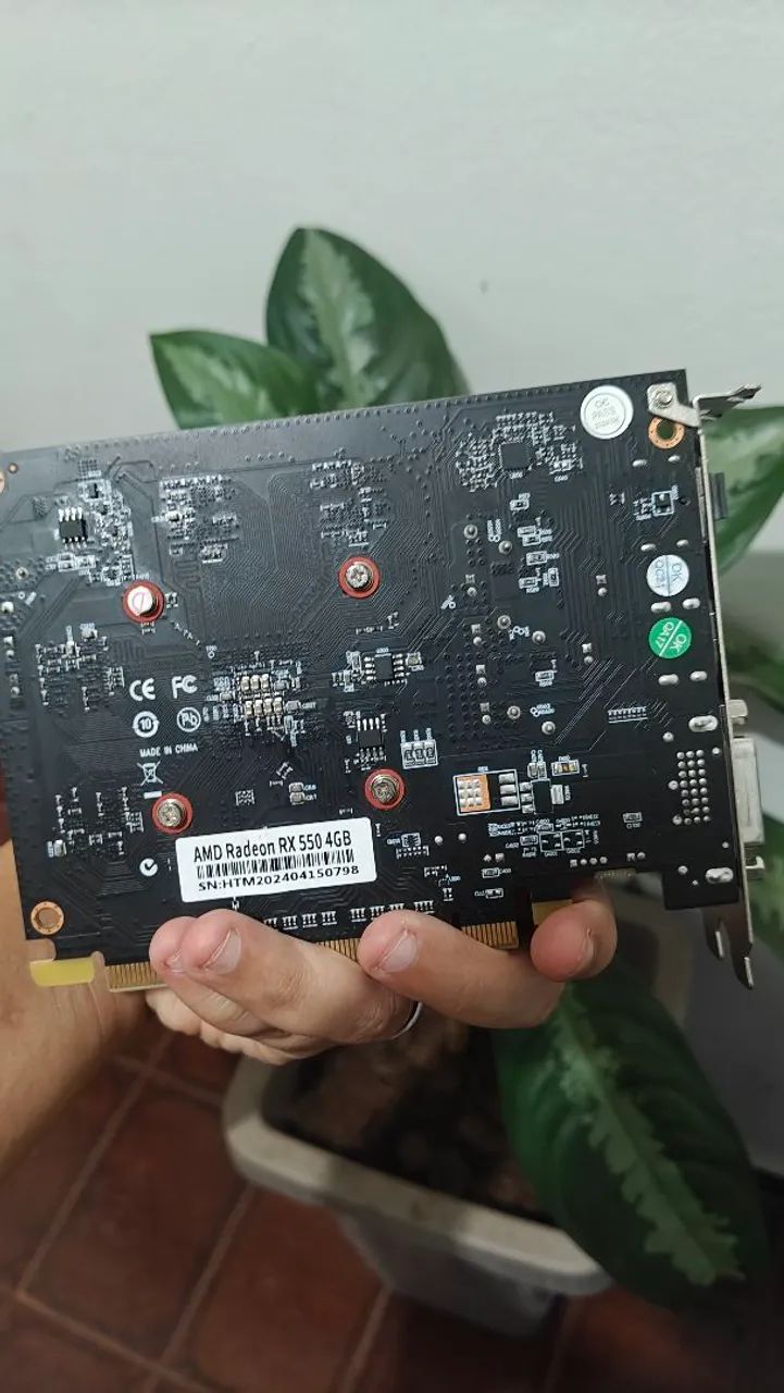 Placa de vídeo RX 550 4GB - Foto 2