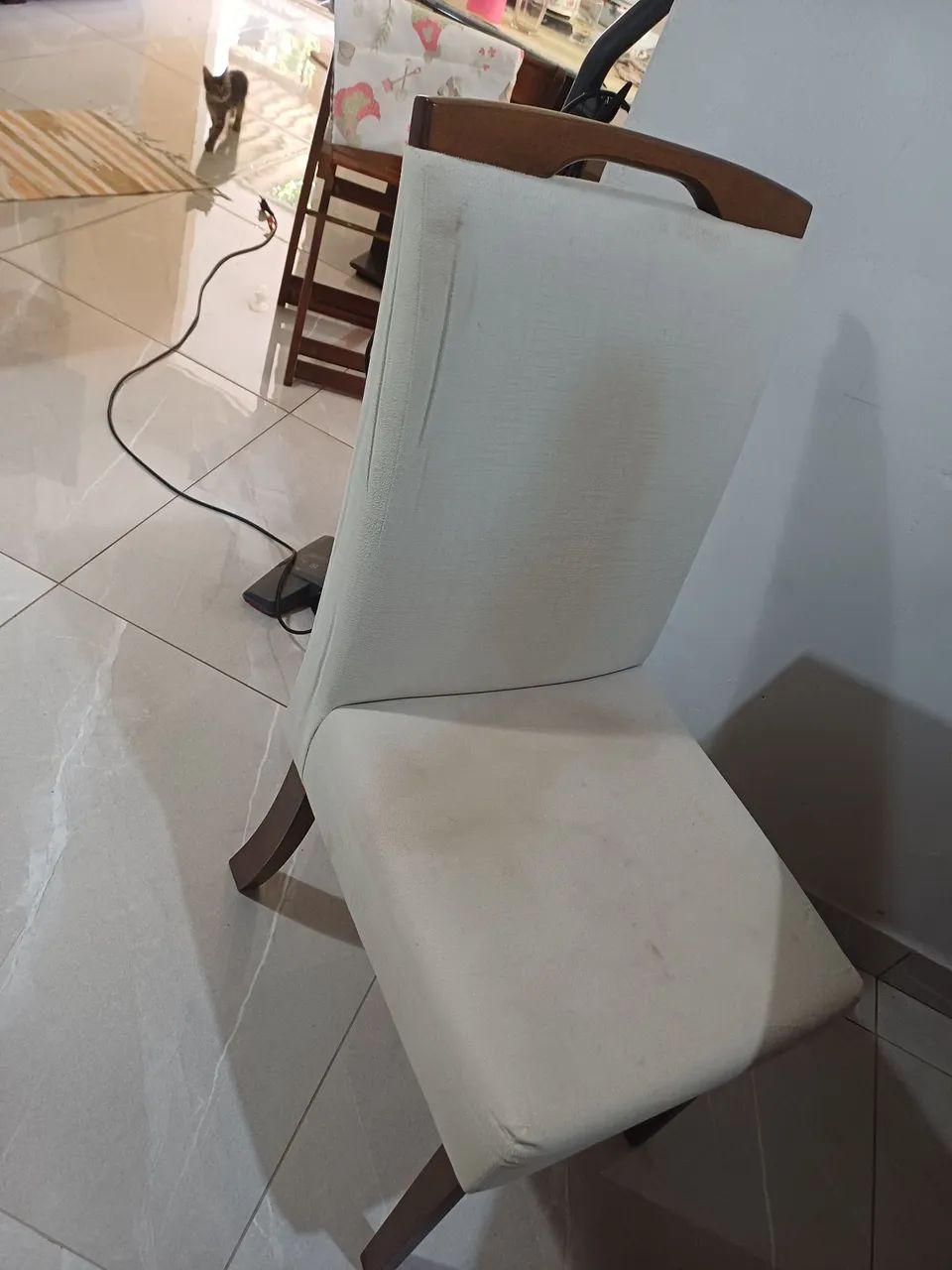 Mesa com 6 cadeiras - Foto 3