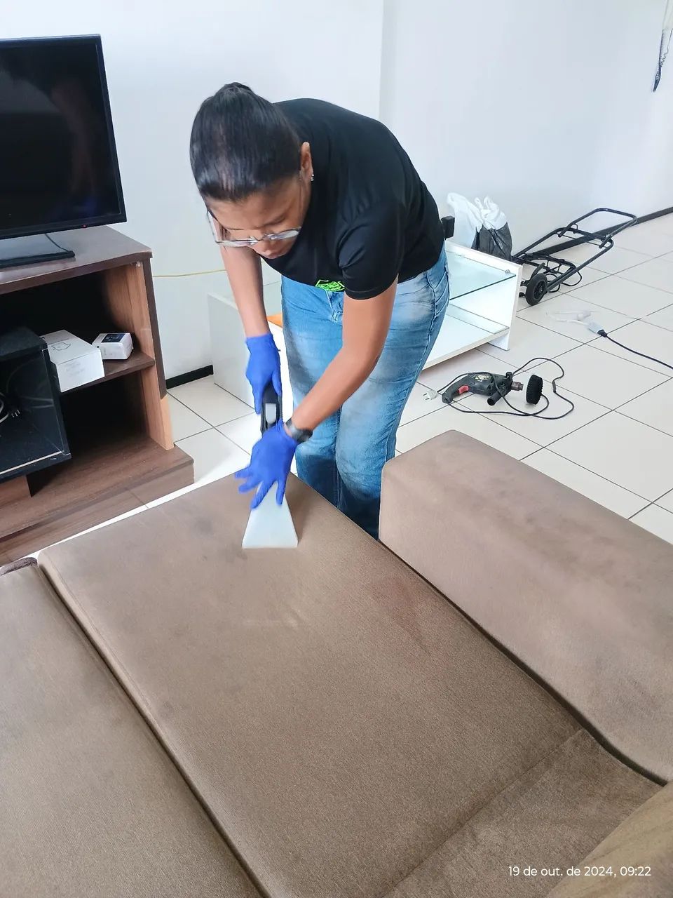 Higienização lavagem a seco - Foto 4