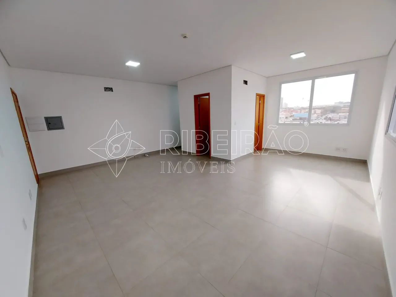 Comercial Sala em Ribeirão Preto - Foto 2