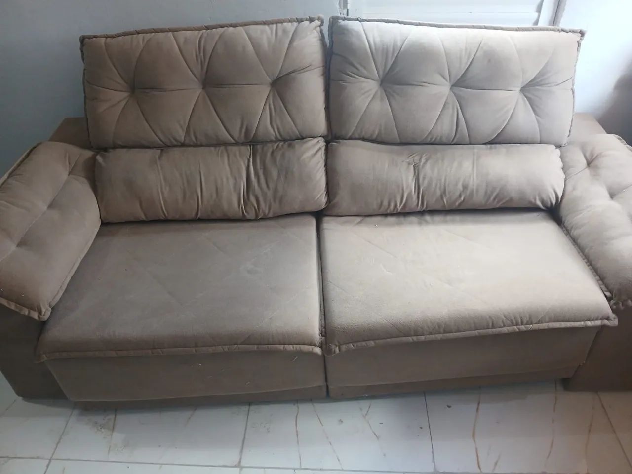 Sofá retrátil 