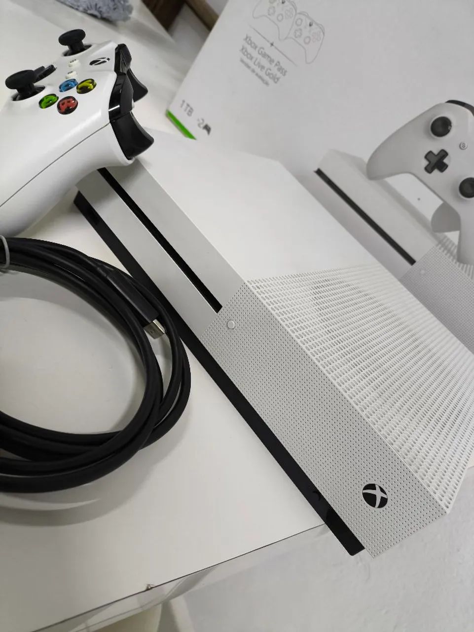Vendo Xbox one s completo  - Foto 3