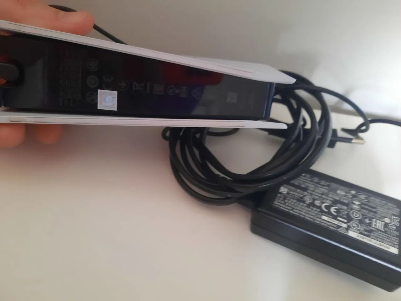 Controle de PS5 + base de carregamento Sony - Foto 5