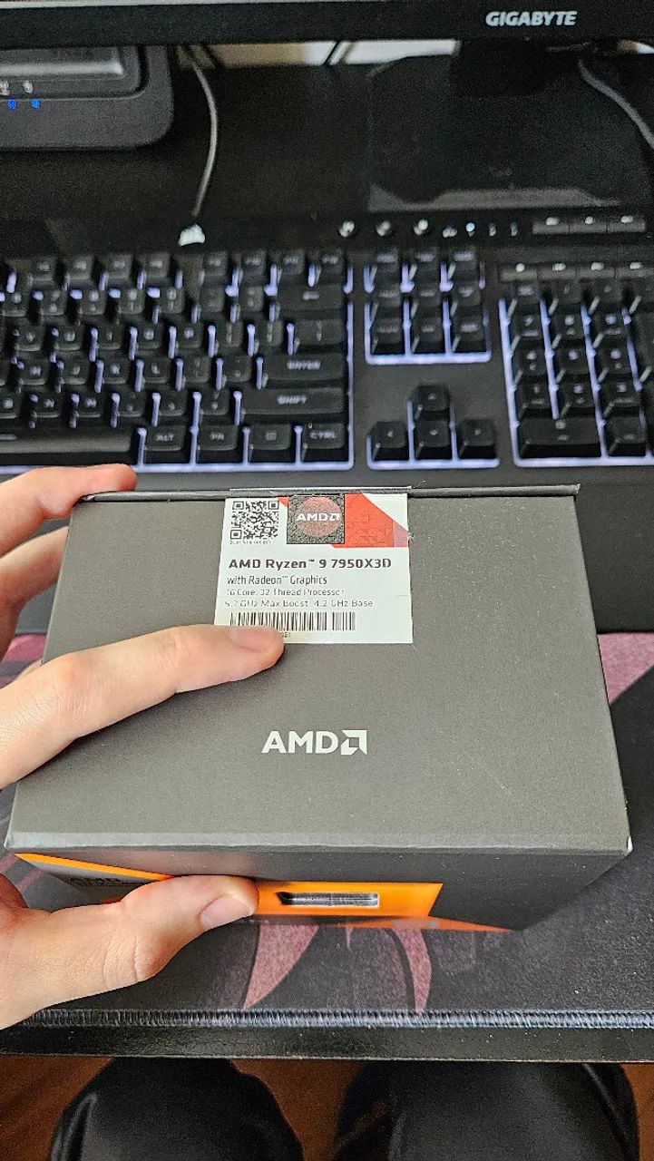 Ryzen 9 7950X3D