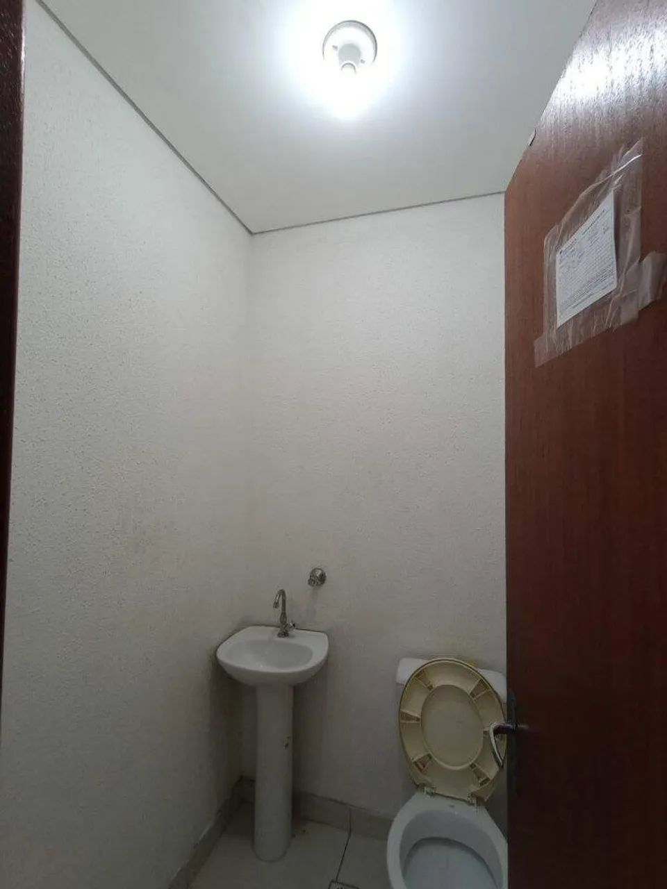 EXCELENTE LOJA NA AVENIDA SARAMENHA - Foto 4