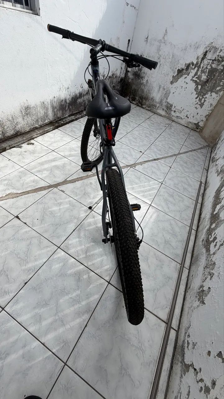 Vendo Bicicleta OGGI ARO 29 HACKER HDS - Foto 2
