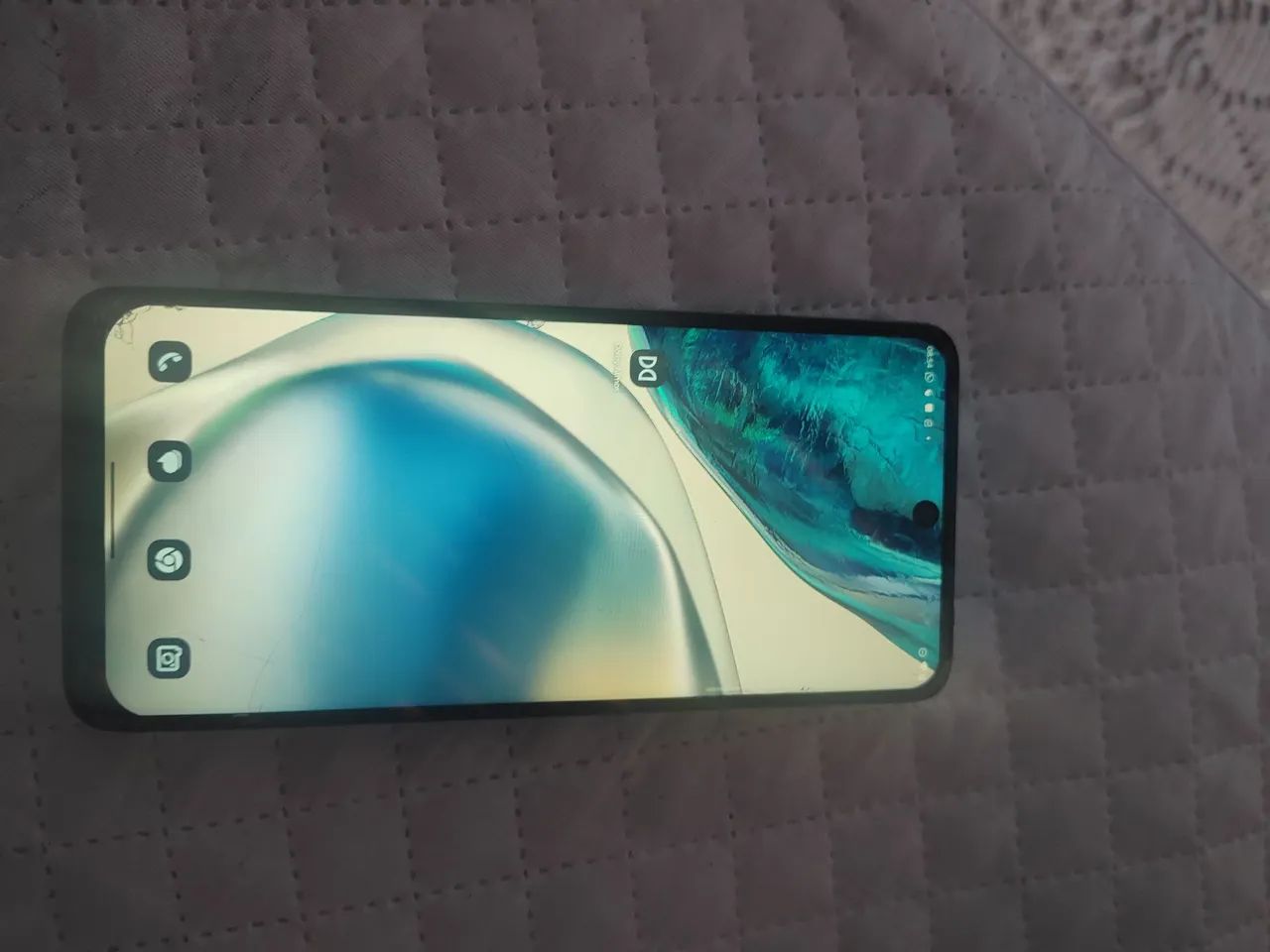 Celular azul  motog52  128 gigas 4 de ram - Foto 3