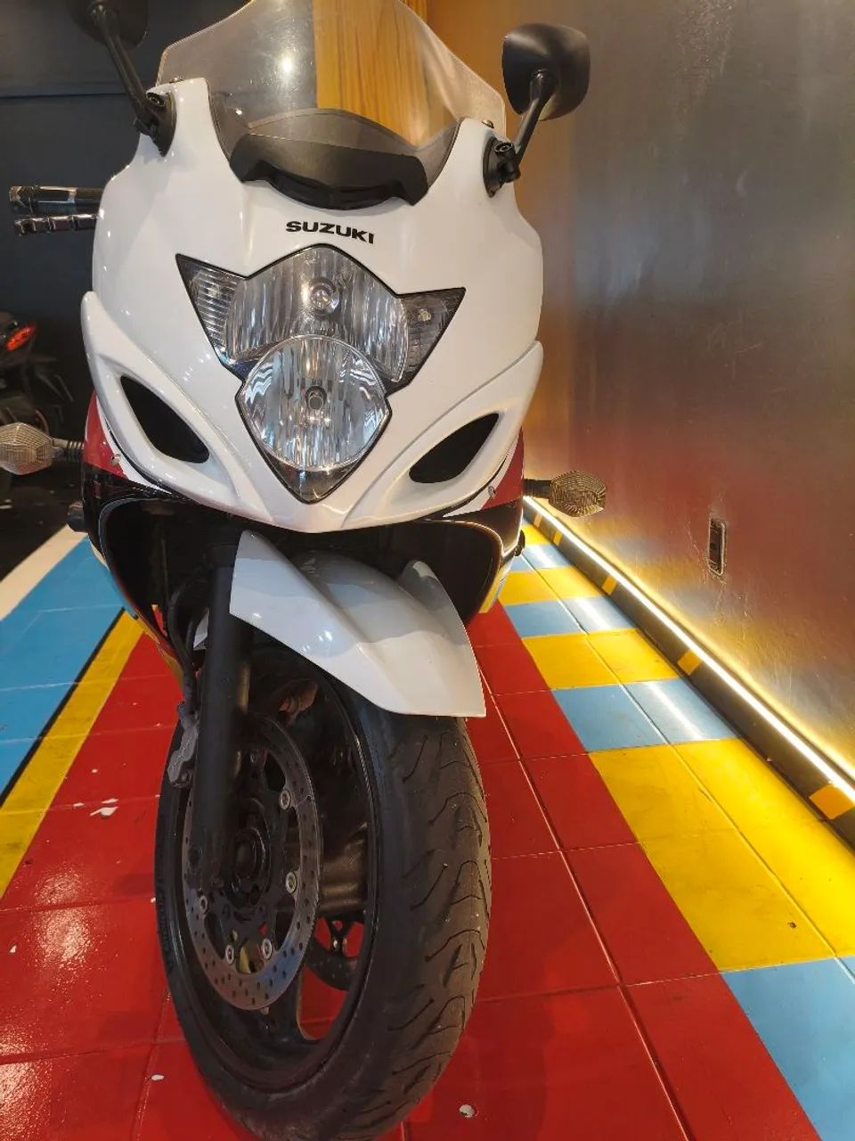 Suzuki GSX 650F - Foto 4