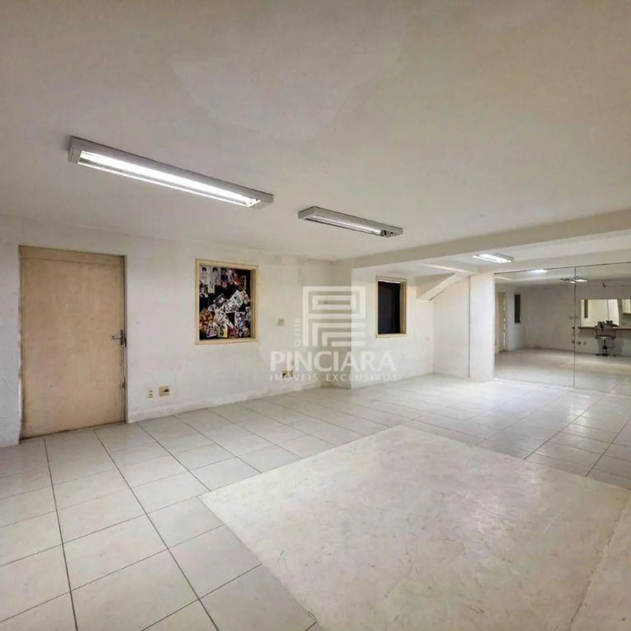 Casa comercial de 500 m² com 3 quartos (1 suíte) em São Francisco, Niterói/RJ - Compre por - Foto 5