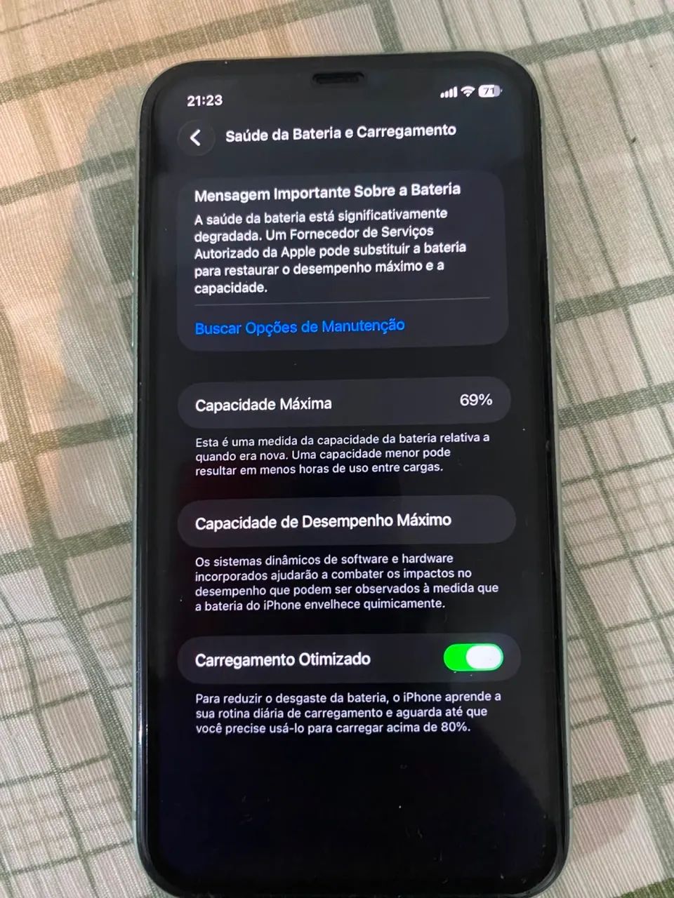 iPhone 11