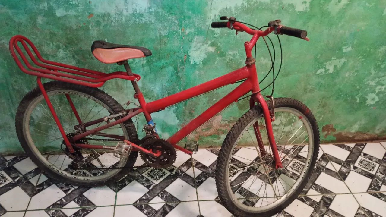 Bicicleta aro 26 com marcha - Foto 4