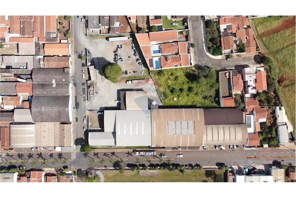 RP4 Galpão com área útil de 4.200m2 e 7.498m² de área total, na marginal da Washington Lui - Foto 2