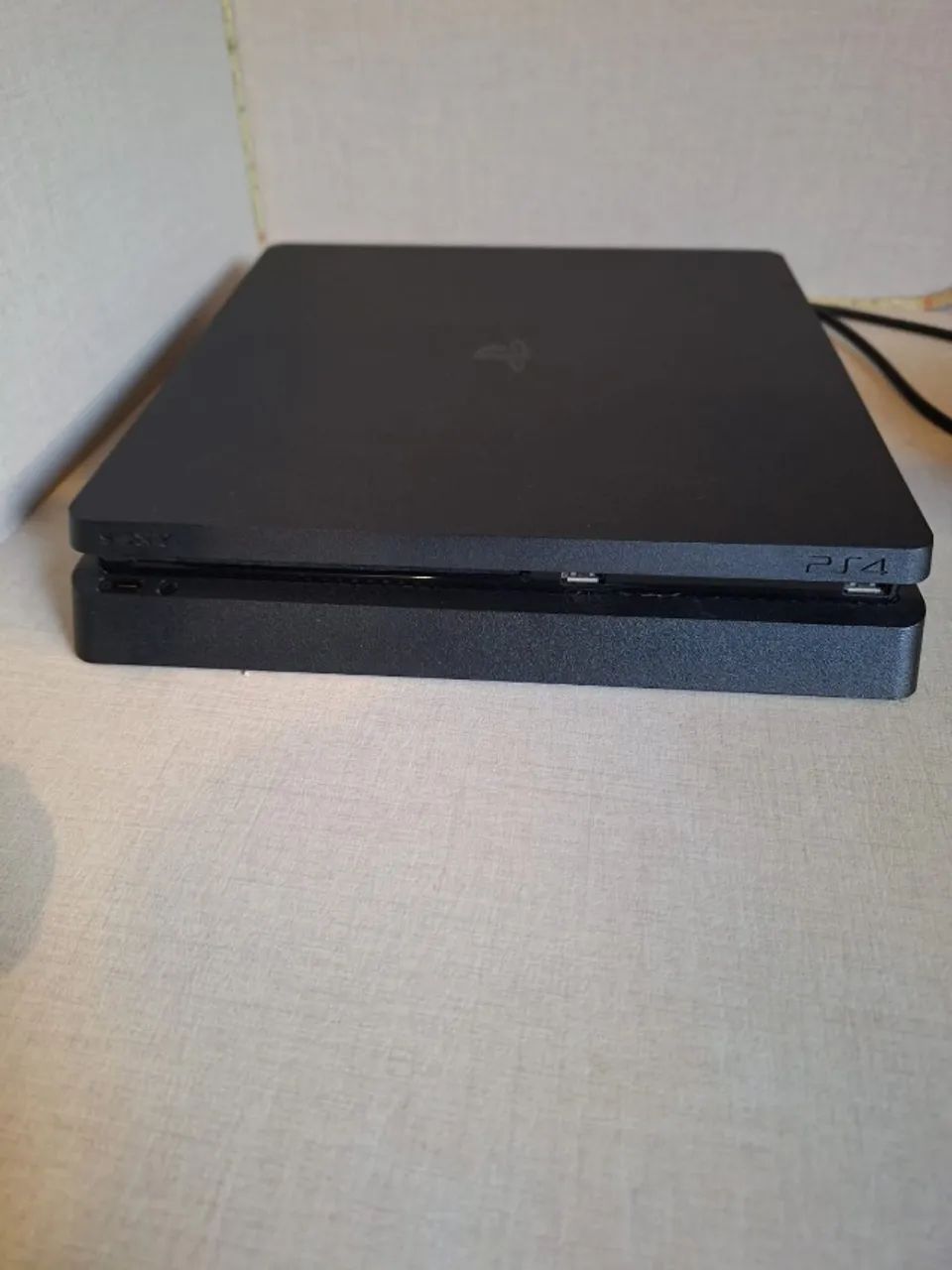  PlayStation 4 de 1TB - Foto 3