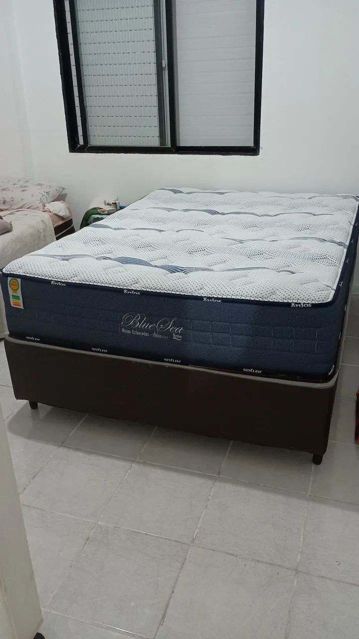 Cama de casal box e colchão 