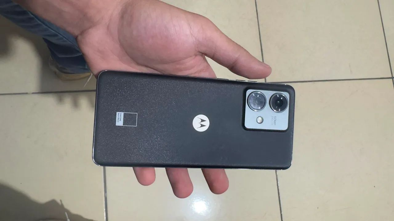 Motorola Edge 40 neo   APENAS TROCA  - Foto 2