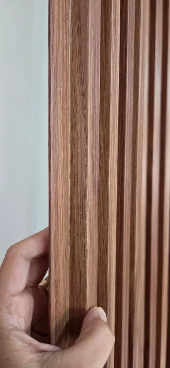 WPC Grooved Panel – Eco-Friendly Wood Material, 2.80 m x 16 cm Wide, Freijó Color (R$ 85.00 each)