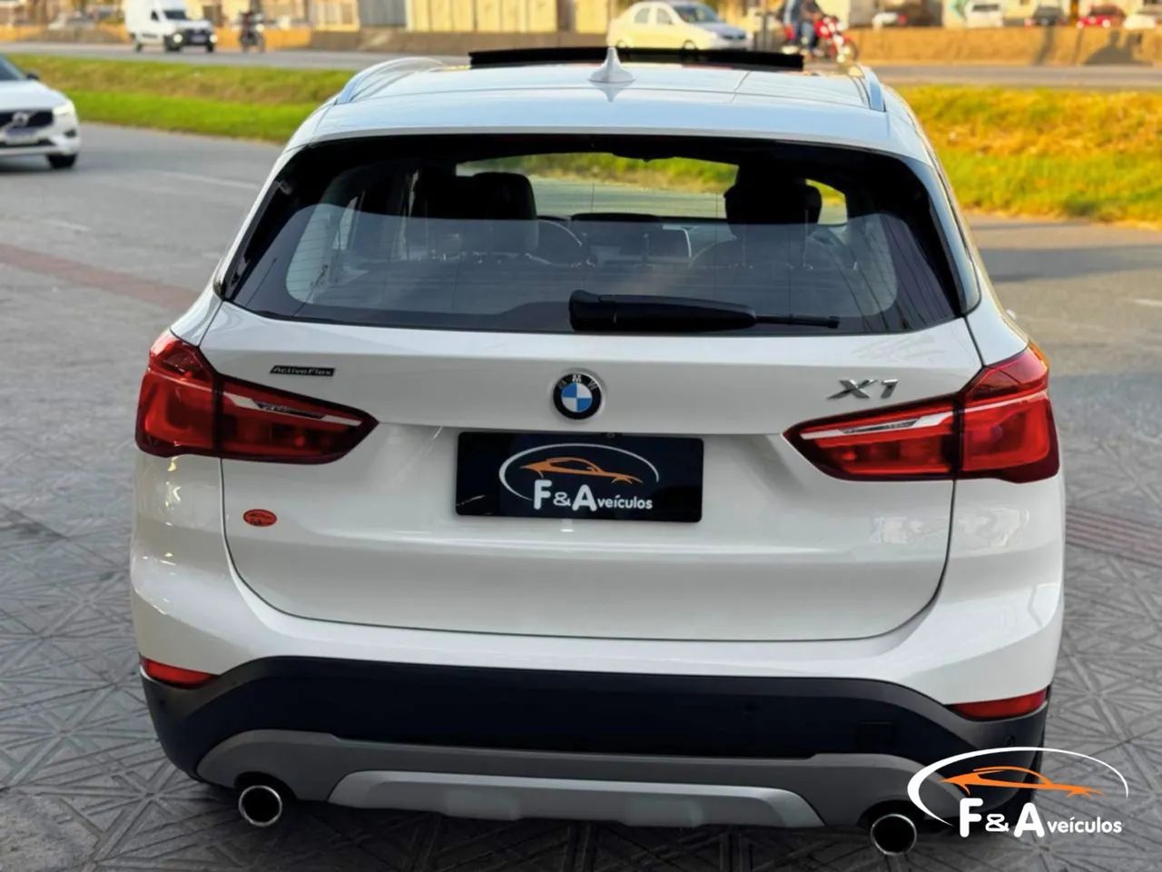 BMW X1 Sdrive 20I X-line 2.0 TB Active Flex 2018 - Foto 3