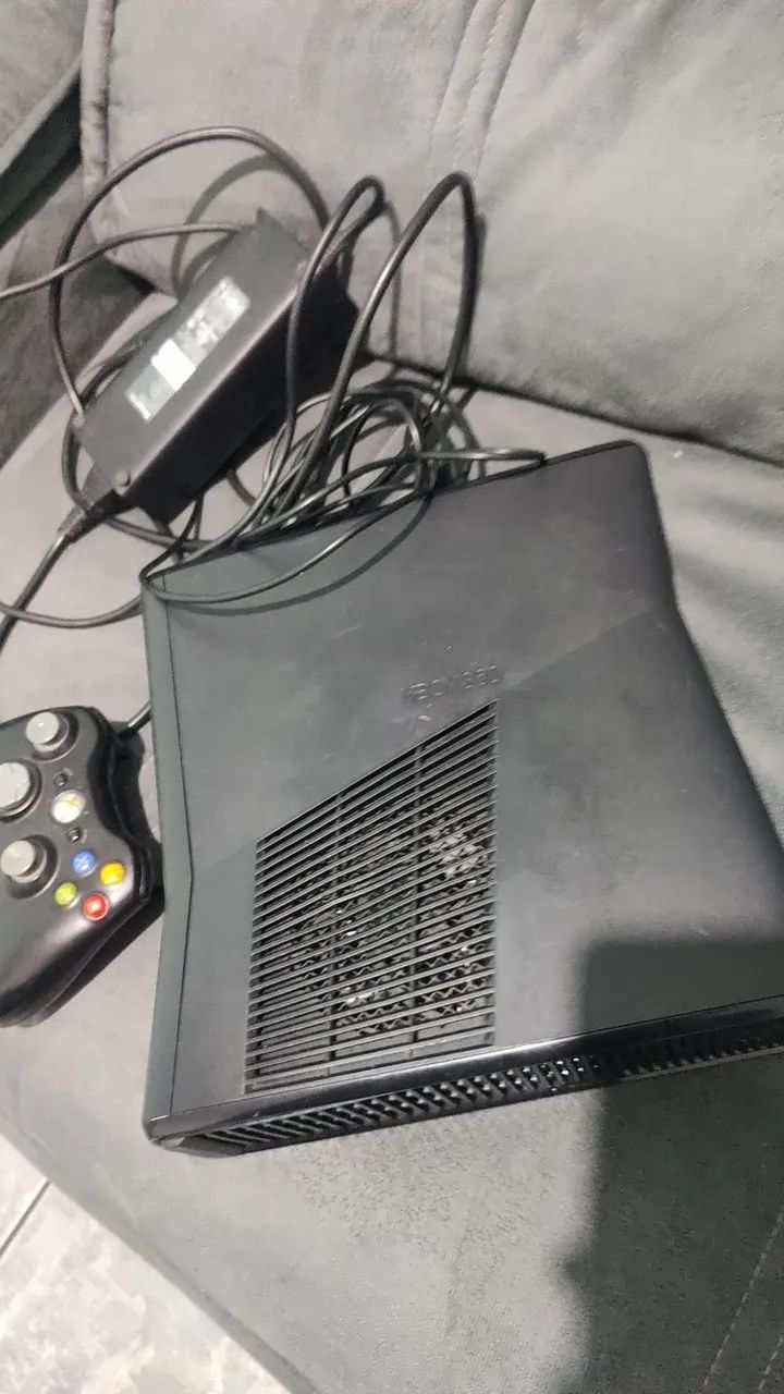 Xbox 360 slim funcionando 