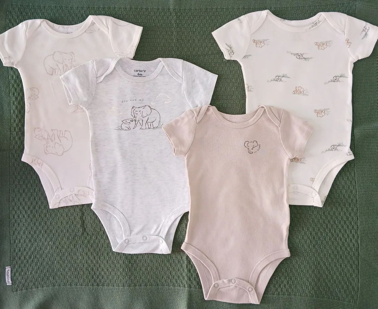 4 Bodys Carter's 6m