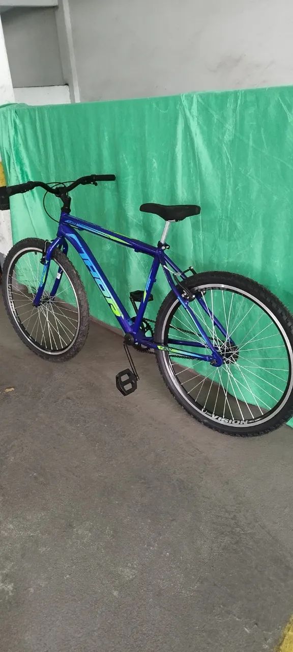 Bicicleta de Alumínio Aro26 , vai com cadeado.