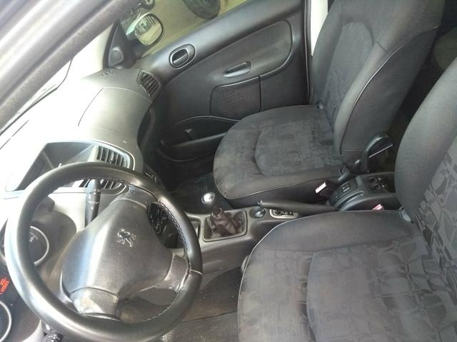 Peugeot XR ano 2009, 1.4 completo - Foto 6