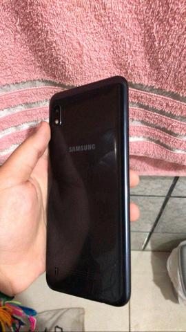 Troco a10 com 2 meses de uso