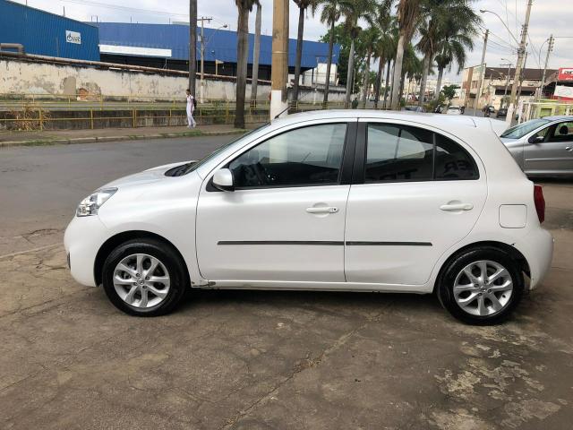 Nissan March SV - Foto 6