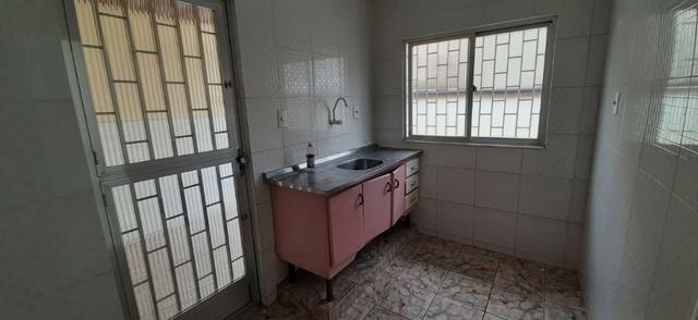 Casa de Vila 1 Qto -Tranversal a Av Dom Hélder Câmara - Foto 8