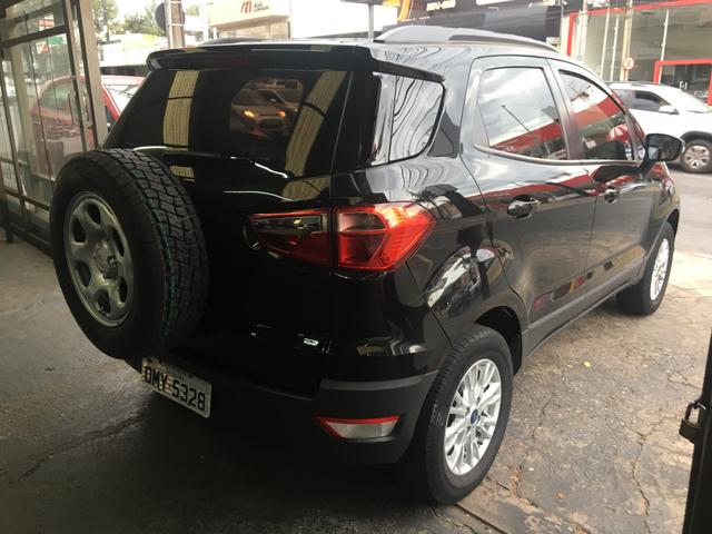 Ecosport SE 1.6 2014/2015 mecânica preta - Foto 4