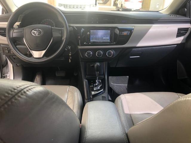 Vende-se Corolla 2016, Automático Prata GLI 1.8 com os Opcionais do XEI - Completo - Foto 9