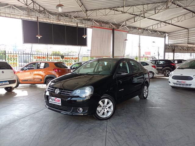 VOLKSWAGEN POLO SEDAN 1.6 8V I-MOTION  FLEX   AUT 