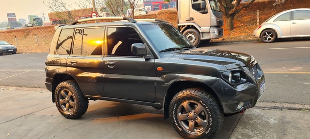 TR4 MISSUBISHI 2.0 4X4 FLEX CAMBIO MANUAL