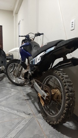 VENDO MOTO DE TRILHA